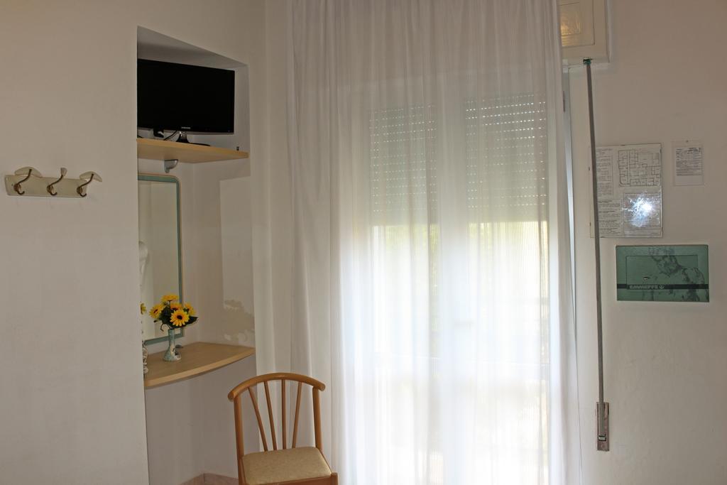 Hotel Buda Bellaria-Igea Marina Kamer foto